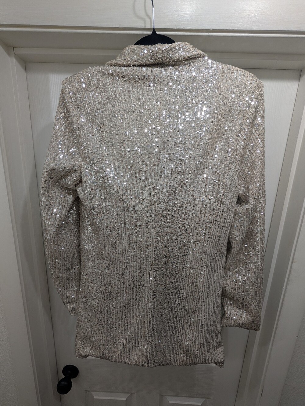 Saints & Hearts Gold Sequin Double Breasted Blazer Size M | NWT - Picture 2 of 8